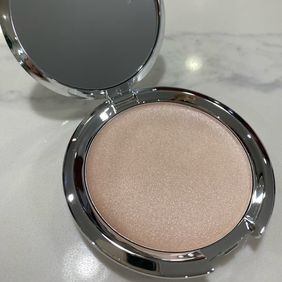 It Cosmetics Hello Light Creme Luminizer anti aging New in box - Picture 4 of 6